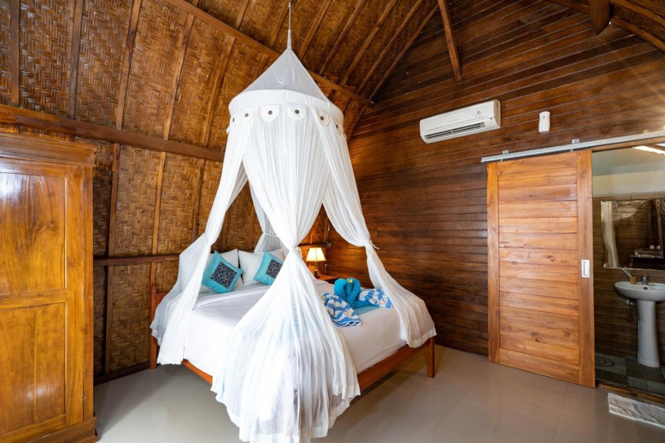 Sundi Ocean Bungalow By Abm Toyapakeh 部屋 写真